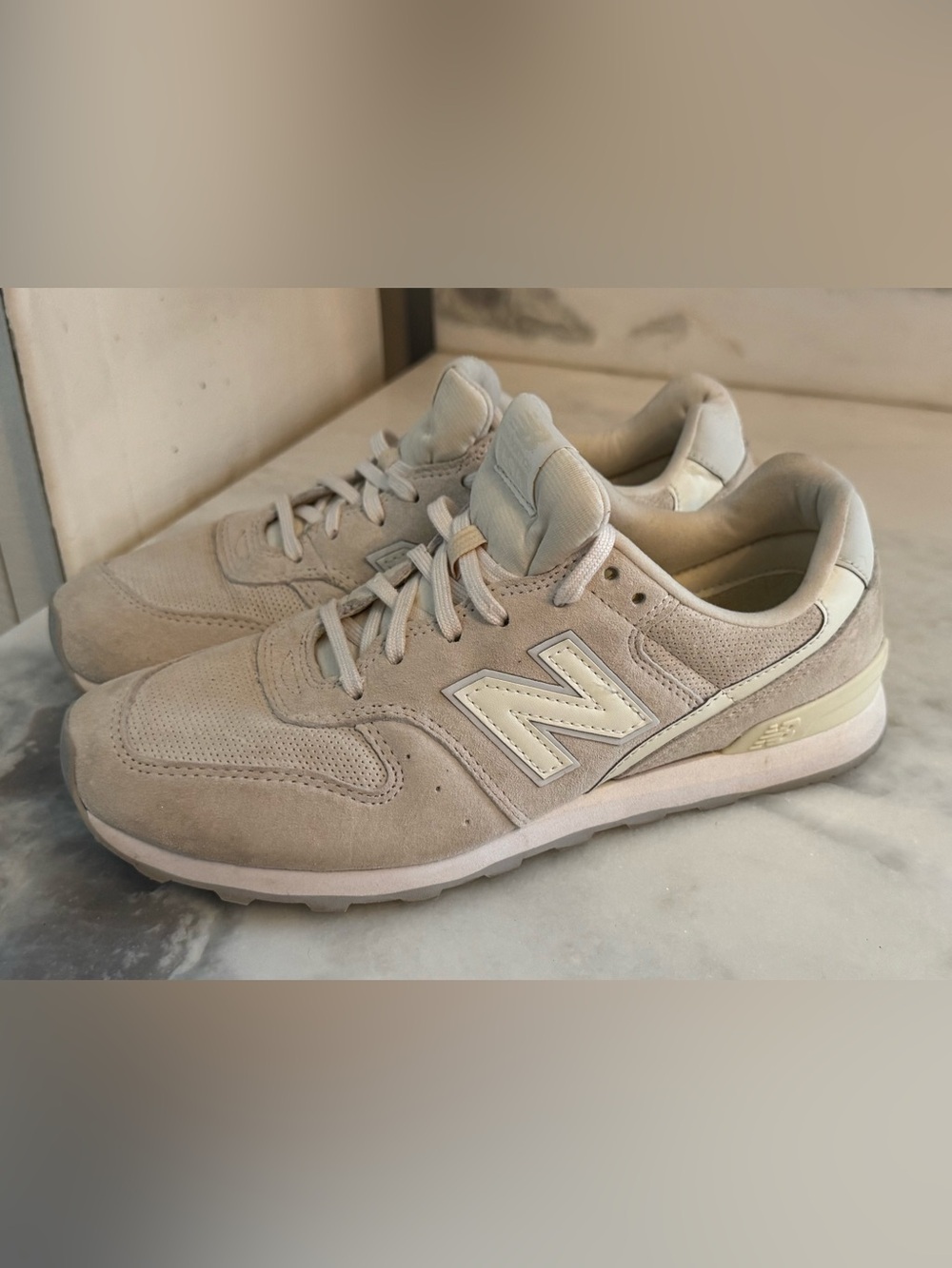 Like New Women’s Shoes New Balance Worn Once Size 9.5